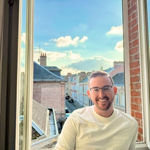 Meet your Posher, Tom